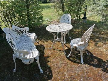 Tuinset  beschikbaar voor biedingen
