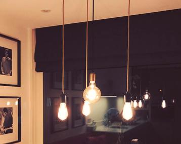 Industriële set van 4 hanglampen beschikbaar voor biedingen