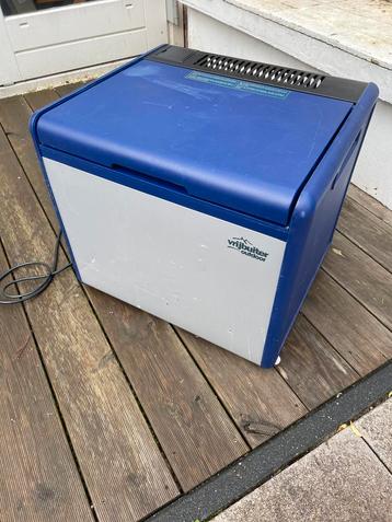 Koelbox electrisch beschikbaar voor biedingen