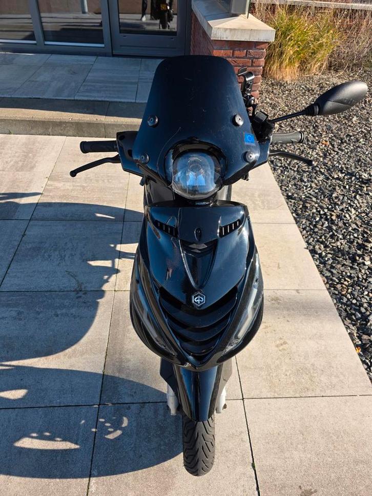 PIAGGIO | ZIP | 80CC | 4T | 9640 KM | NETTE STAAT!!, Fietsen en Brommers, Scooters | Piaggio, Zo goed als nieuw, Zip, Benzine