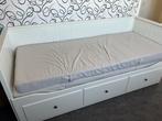 Ikea Hemnes Bedbank Wit met 3 Lades, Huis en Inrichting, Slaapkamer | Bedden, Ophalen, Verstelbaar, Eenpersoons, Wit