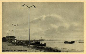 Vlaardingen. Maasboulevard - boot - ongelopen beschikbaar voor biedingen