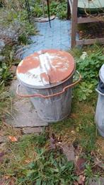 Een oude zinken vuilnisemmer, Antiek en Kunst, Curiosa en Brocante, Ophalen