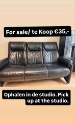 Zwarte leren bank - 3 persoons, Huis en Inrichting, Banken | Bankstellen, Ophalen, Gebruikt, Driepersoons, Rechte bank