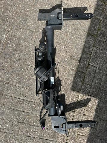 Trekhaak Opel Insignia B 39161610 beschikbaar voor biedingen