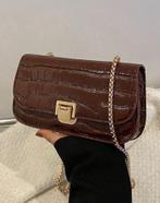 Tas, Sieraden, Tassen en Uiterlijk, Tassen | Damestassen, Ophalen of Verzenden, Zo goed als nieuw, Bruin, Schoudertasje