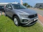 Volkswagen T-Roc 1.5 TSI Life AUTOMAAT/ CARPLAY/CRUISE CONTR, Zwart, 4 cilinders, 150 pk, Origineel Nederlands