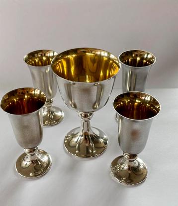 5-delige sterling zilveren Kiddush-set (verguld binnenwerk) beschikbaar voor biedingen