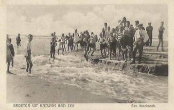 Katwijk, Groeten vanaf het strand Een doorbraak beschikbaar voor biedingen