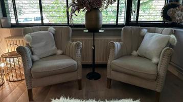 Rivièra Maison sofa’s – stijlvol en comfortabel beschikbaar voor biedingen