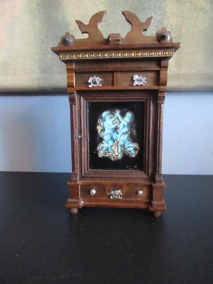 ANTIEK POPPENHUIS KASTJE verzenden mogelijk, Antiek en Kunst, Antiek | Speelgoed, Ophalen