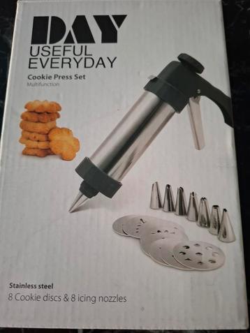 Nw rvs  koekjespers/maker compleet set beschikbaar voor biedingen