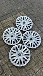 set fiat 500 wieldoppen 14 inch 4 stuks zilver, Ophalen of Verzenden, Nieuw