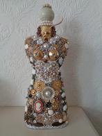 Brocante Beeldje Vrouw Nr BBV 101, Ophalen