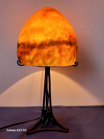 Prachtige paddestoelen tafellamp glaspasta le Verre Français beschikbaar voor biedingen