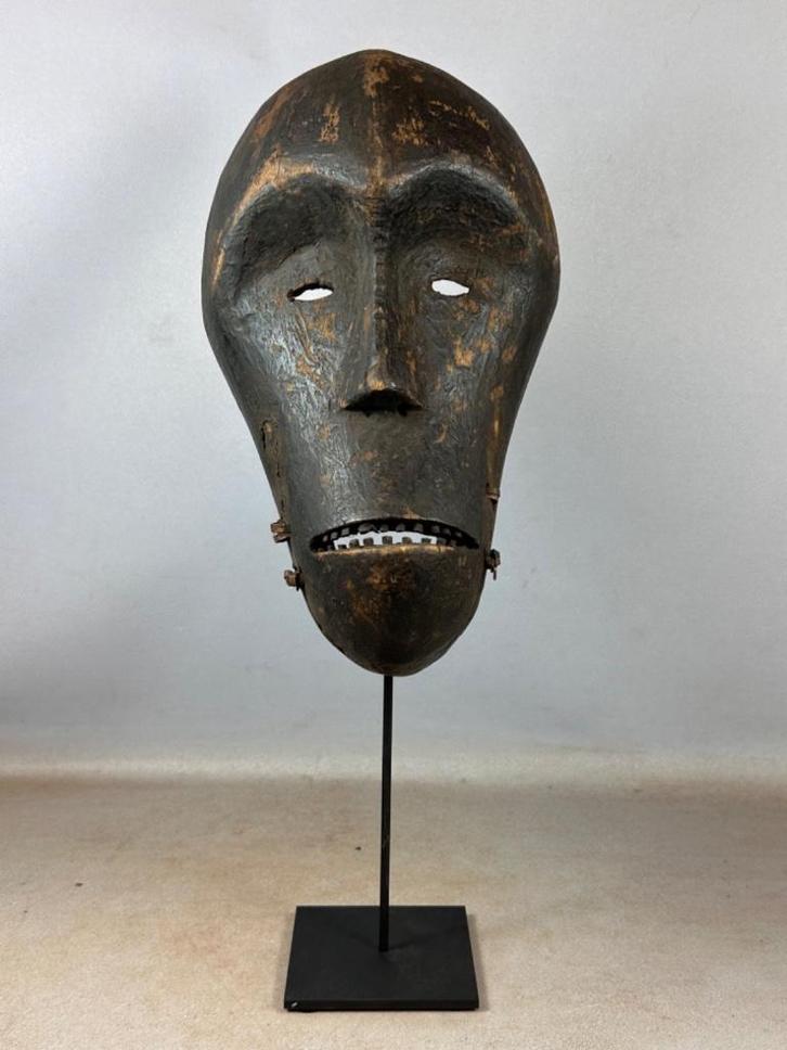 250985 Zeer zeldzaam Antiek Afrikaans Zande masker uit Kongo, Antiek en Kunst, Kunst | Niet-Westerse kunst, Ophalen of Verzenden
