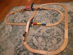 Houten trein baan, met brio treintje, Kinderen en Baby's, Speelgoed | Houten speelgoed, Ophalen, Zo goed als nieuw, Overige typen