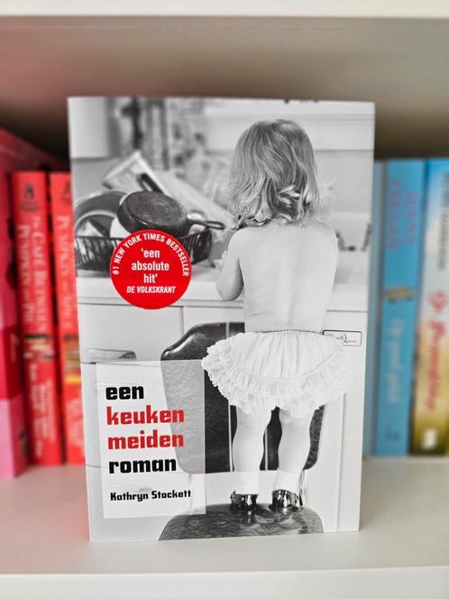 Boek Een Keukenmeidenroman  Kathryn Stockett, Boeken, Historische romans, Zo goed als nieuw, Ophalen of Verzenden