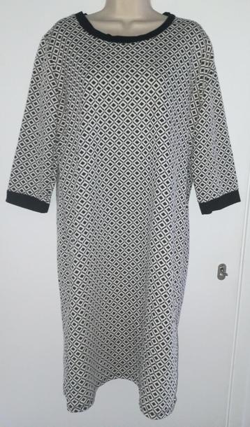 Sensi Wear jurk maat XL (44) beschikbaar voor biedingen