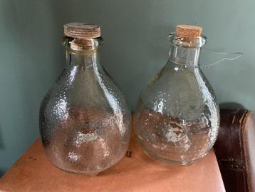 Brocante glazen wespen vangers  beschikbaar voor biedingen