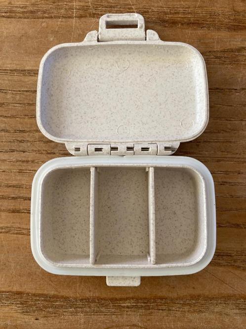 Gandria pillendoosje (8x6,3x2,5 cm), Diversen, Verpleegmiddelen, Ophalen of Verzenden