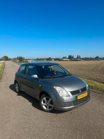 Apk tot 21-11-2026! Suzuki Swift 1.3 3D 2007 Grijs beschikbaar voor biedingen