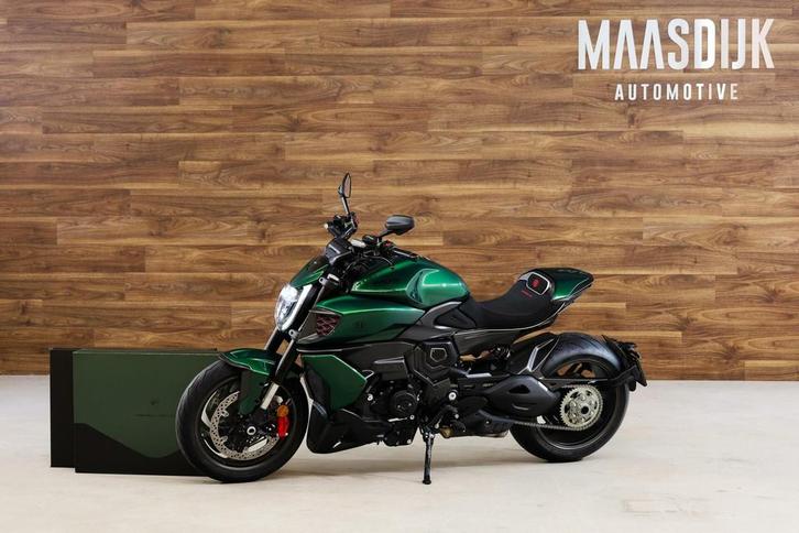 Bentley Ducati Diavel V4|445/500|Bentley|Direct|Nieuw|, Motoren, Motoren | Ducati, Bedrijf, Naked bike, meer dan 35 kW, ABS, Cruise Control