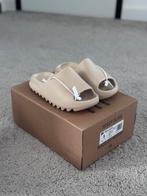 Yeezy slides maat 38, Kleding | Heren, Schoenen, Verzenden, Nieuw