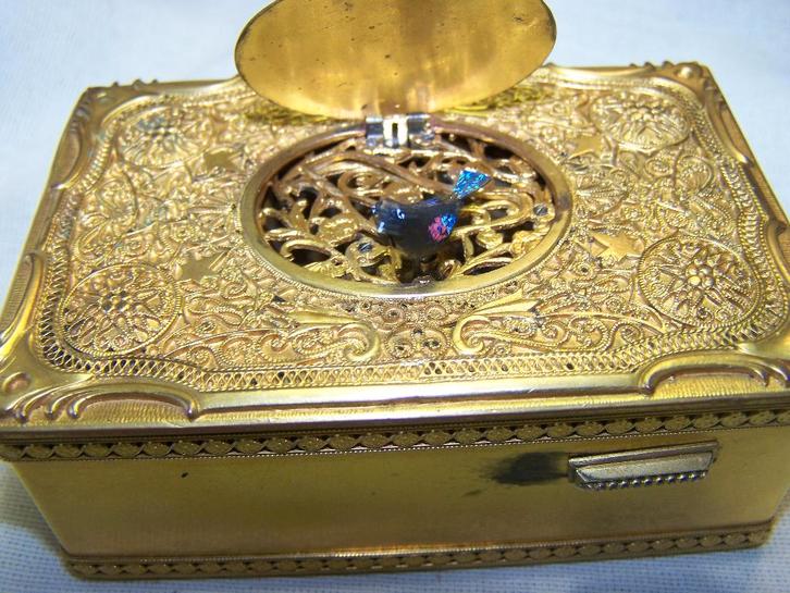 Mechanisch vogeldoosje speeldoosje muziekdoosje, Antiek en Kunst, Curiosa en Brocante, Ophalen