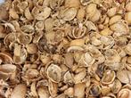 Schalen doppen schil bast schelpen walnoten noten ruim 200 l, Tuin en Terras, Overige Tuin en Terras, Ophalen of Verzenden