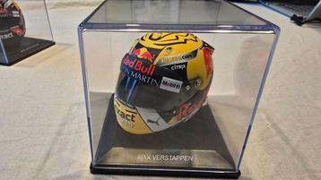 Verstappen Helm Oostenrijk 2018 1:5 beschikbaar voor biedingen