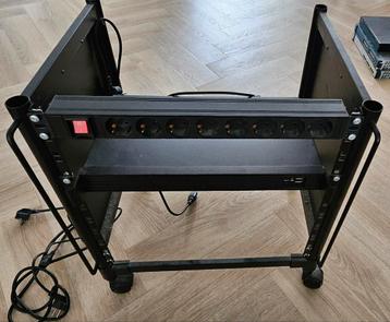 Server rack + Mini ITX behuizing en voeding. beschikbaar voor biedingen