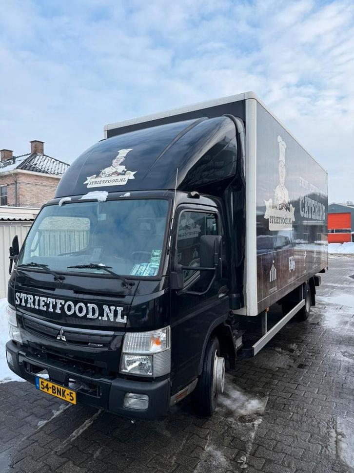 Fuso Canter | Lage km-stand | Nieuwe APK & Onderhoud, Auto's, Bestelauto's, Particulier, Achteruitrijcamera, Airbags, Airconditioning
