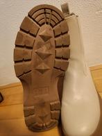 Leuke Laarsjes Maat 40 - ZGAN!, Kleding | Dames, Schoenen, Ophalen of Verzenden, Zo goed als nieuw, Beige, Lage of Enkellaarzen