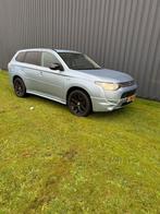 Mitsubishi Outlander 2.0 Dohc Mivec Phev 203pk 4WD panodak, 1998 cc, Outlander, Zwart, 4 cilinders