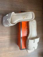 Slippers Hermes maat 39 met doos, Verzenden, Nieuw, Wit