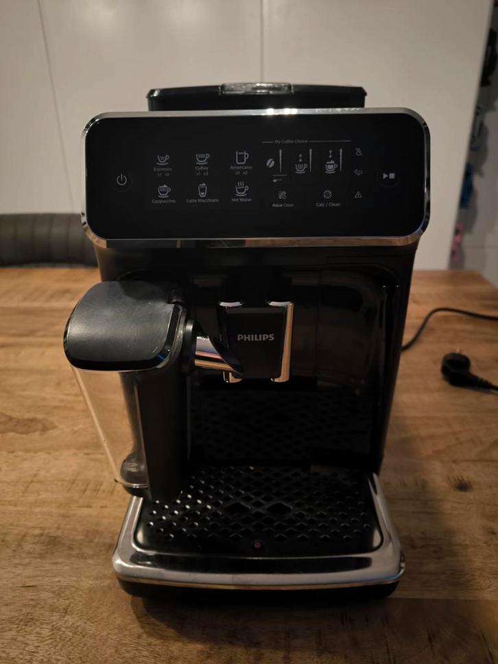 Philips LatteGo 3200 Koffiemachine, Witgoed en Apparatuur, Koffiezetapparaten, Gebruikt, Koffiemachine, Ophalen of Verzenden