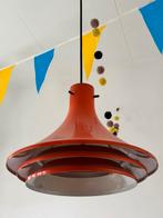 Vintage Oranje Hanglamp, Huis en Inrichting, Lampen | Hanglampen, Gebruikt, 50 tot 75 cm, Ophalen of Verzenden, Metaal