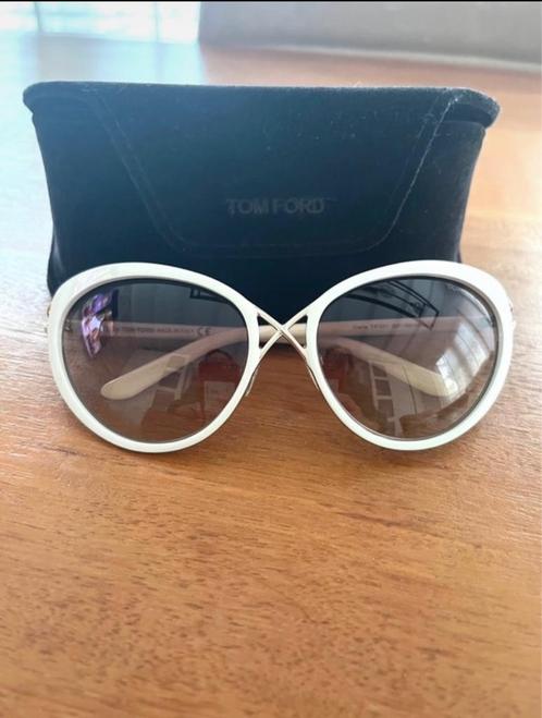 Tom Ford Daria Metal Crossfront Cateye zonnebril, Sieraden, Tassen en Uiterlijk, Zonnebrillen en Brillen | Dames, Nieuw, Zonnebril