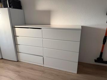2 voorraadkasten voor €150