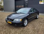 Volvo S60 2.4, Clima, CruisC, 192 NAP, Media, APK 12/26!, Auto's, Volvo, Voorwielaandrijving, Gebruikt, Zwart, Zwart