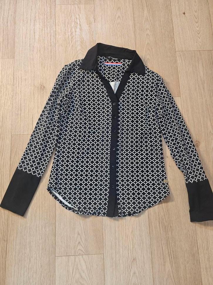 Leuke travel zwart/ wit blouse, Kleding | Dames, Blouses en Tunieken, Zo goed als nieuw, Maat 34 (XS) of kleiner, Zwart, Ophalen of Verzenden
