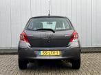Toyota Yaris 1.3 VVTi Comfort erg netjes! (bj 2010), Auto's, Voorwielaandrijving, Gebruikt, Zwart, 4 cilinders
