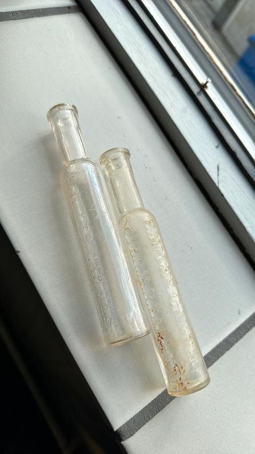 Bodemvondst 1800 EAU DES CARMES BOYER. M. R. TARANNE, Antiek en Kunst, Antiek | Glas en Kristal, Ophalen of Verzenden