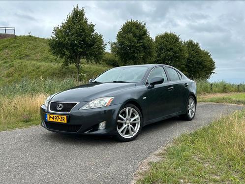 Lexus IS 250 handgeschakeld, originele 18” sportvelgen, Auto's, Lexus, Particulier, IS, Benzine, F, Sedan, Handgeschakeld, Geïmporteerd
