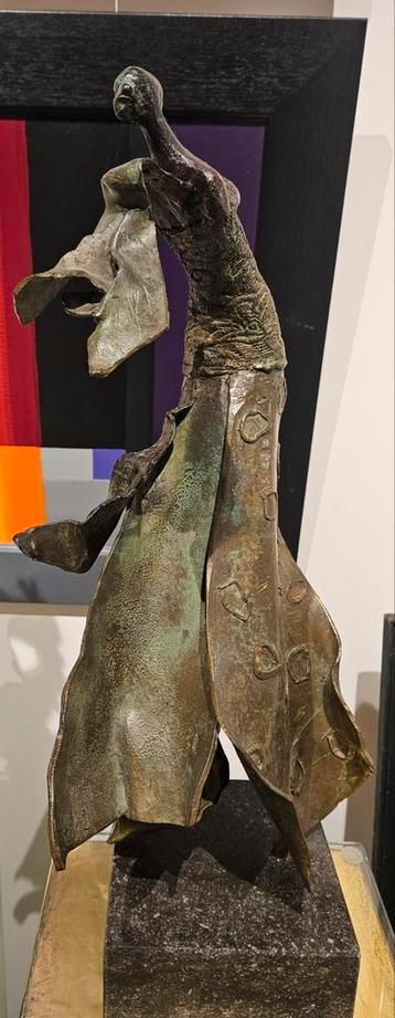 Bronzen beeld Wies van Dort "Danseres" gesigneerd beschikbaar voor biedingen