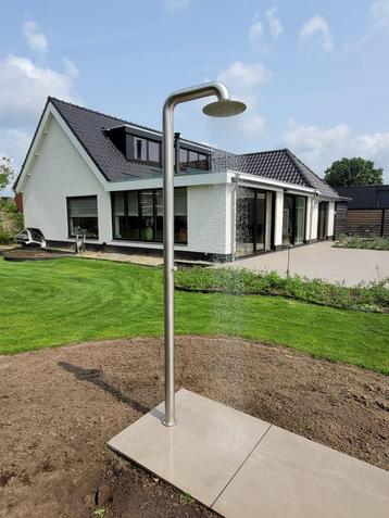 Buitendouche 316L met kraan “nieuw” beschikbaar voor biedingen
