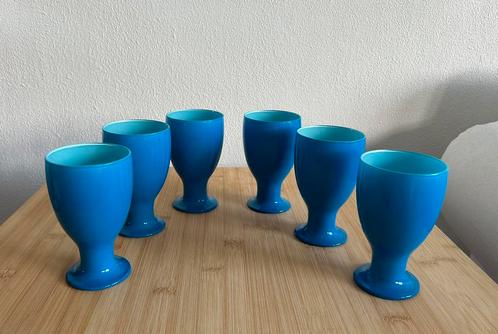6 oude Italiaanse wijnglazen blauw lichtblauw geschilderd, Verzamelen, Glas en Borrelglaasjes, Gebruikt, Overige typen, Ophalen of Verzenden