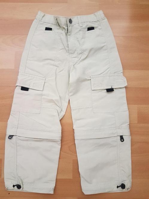 Leuke stoere kaki/beige afrits broek in maat 116, Kinderen en Baby's, Kinderkleding | Maat 116, Zo goed als nieuw, Jongen of Meisje