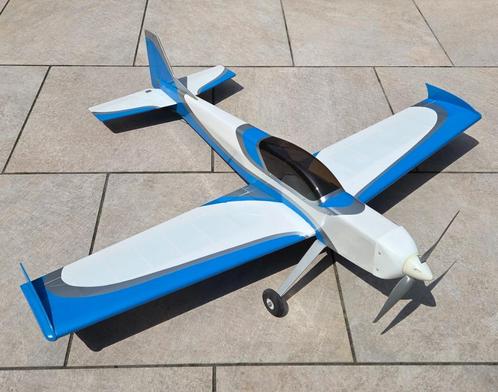 Calmato laagdekker, Hobby en Vrije tijd, Modelbouw | Radiografisch | Vliegtuigen, Zo goed als nieuw, Elektro, RTF (Ready to Fly)